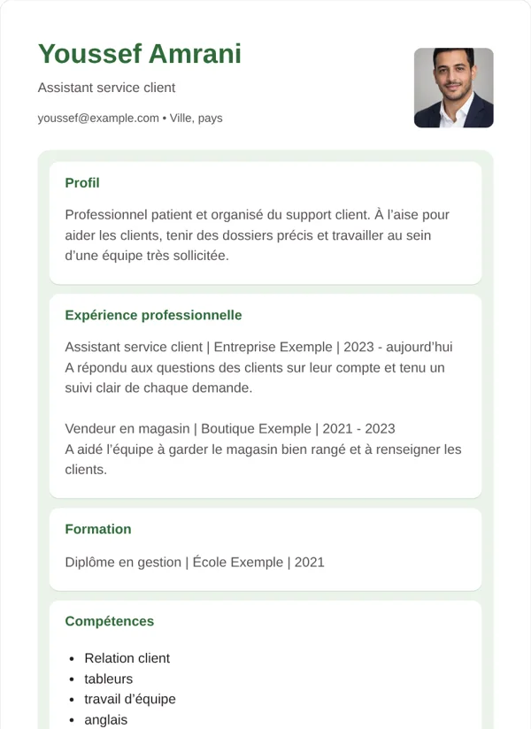 Cartes modèle de CV avec des informations d’exemple fictives