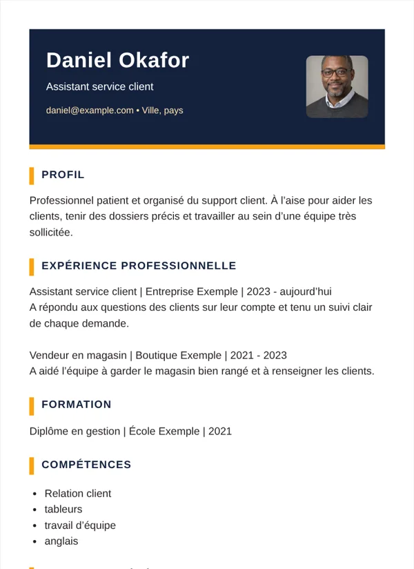 Duo modèle de CV avec des informations d’exemple fictives