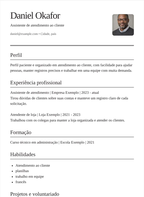 Editorial modelo de CV com dados de exemplo fictícios